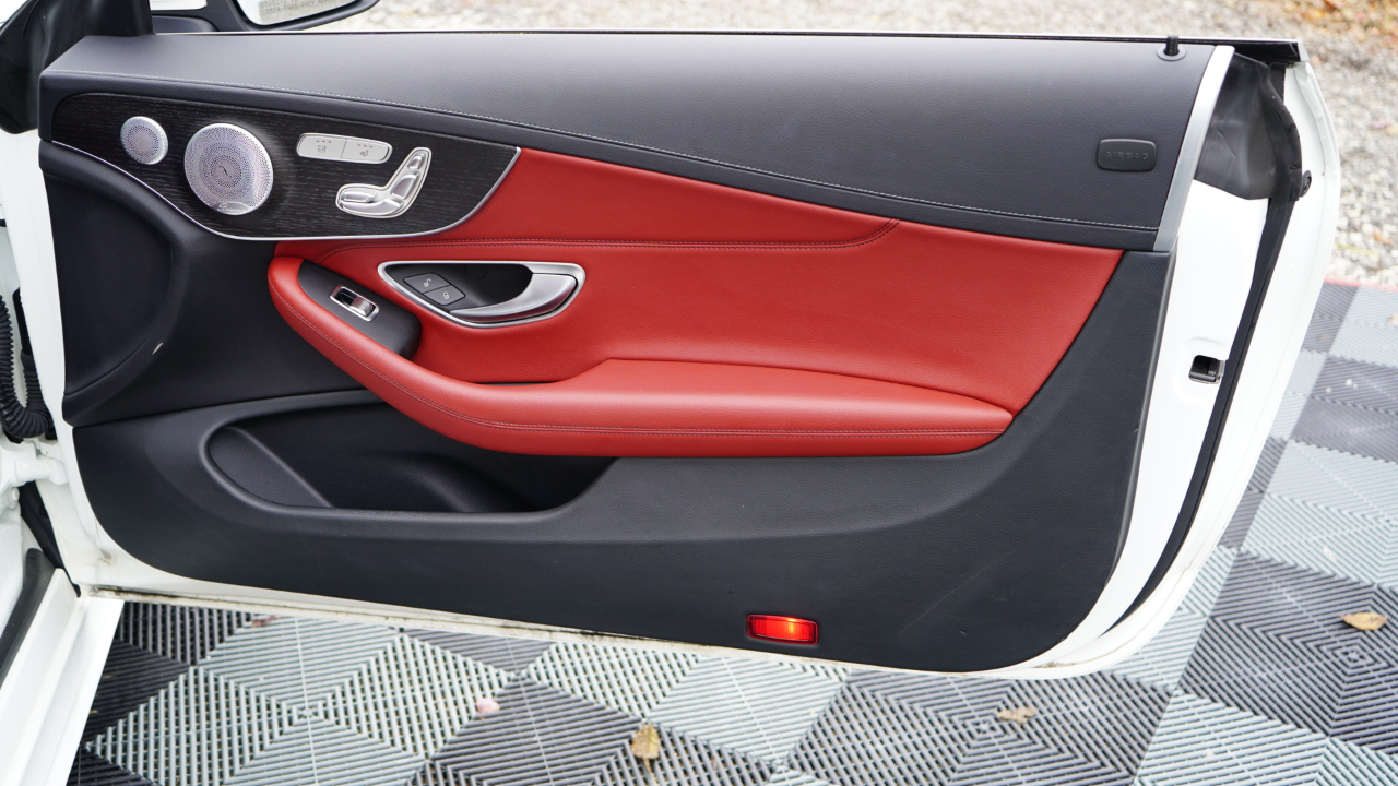 Mercedes-Benz C-Class C 300 4MATIC Cabriolet 2023