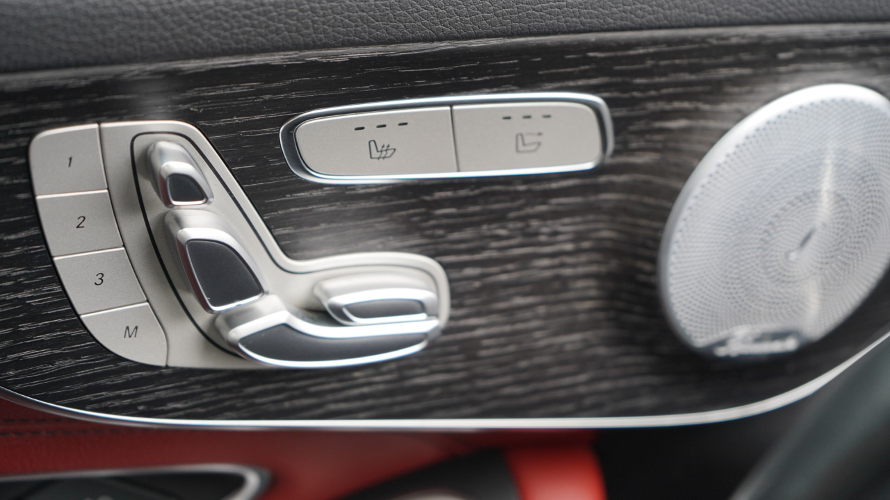 Mercedes-Benz C-Class C 300 4MATIC Cabriolet 2023
