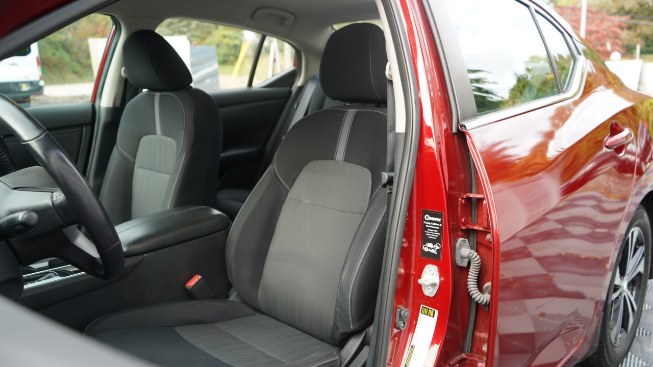 Nissan Sentra SV CVT 2020