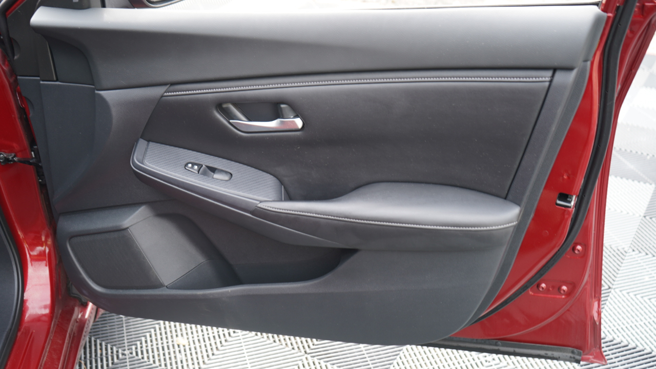 Nissan Sentra SV CVT 2020