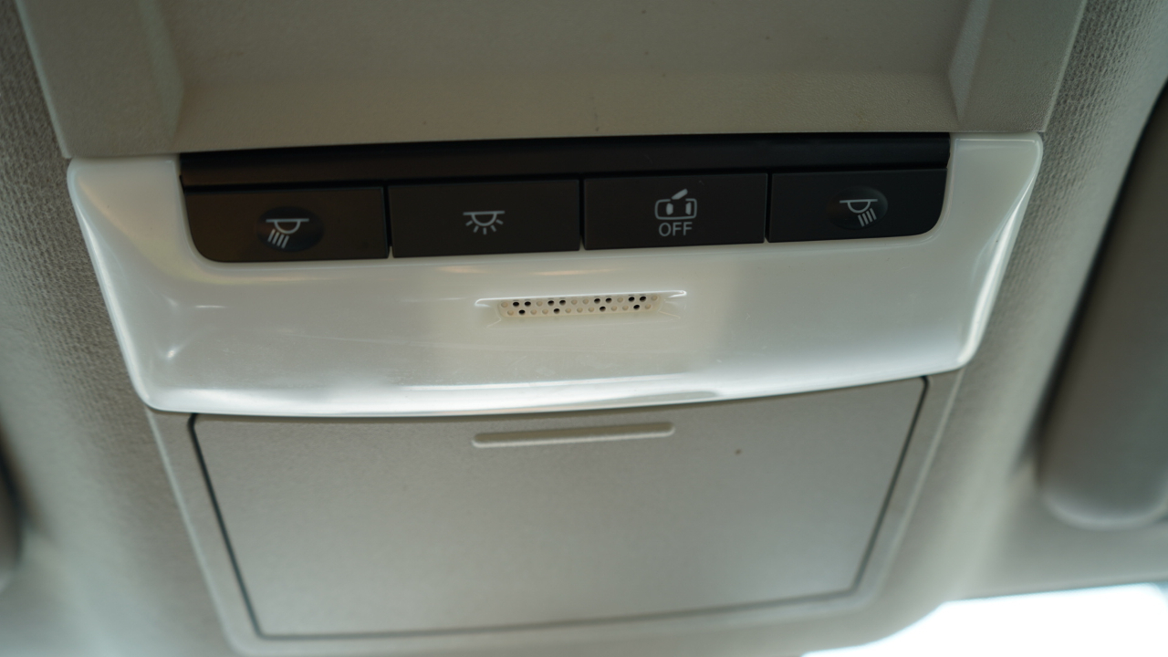 Nissan Sentra SV CVT 2020