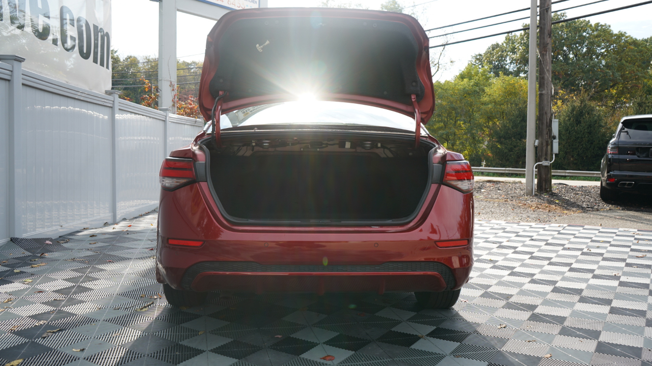 Nissan Sentra SV CVT 2020