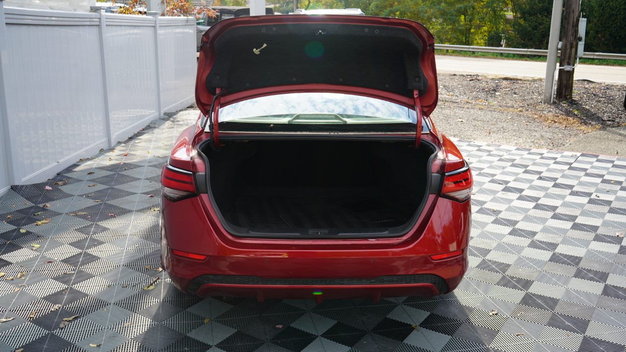 Nissan Sentra SV CVT 2020