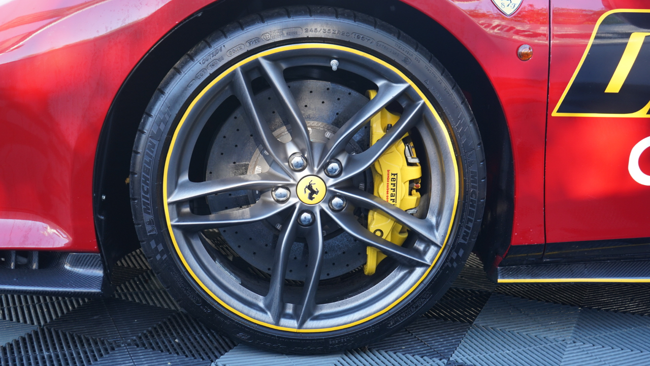 Ferrari 488 GTB 2dr Cpe 2016