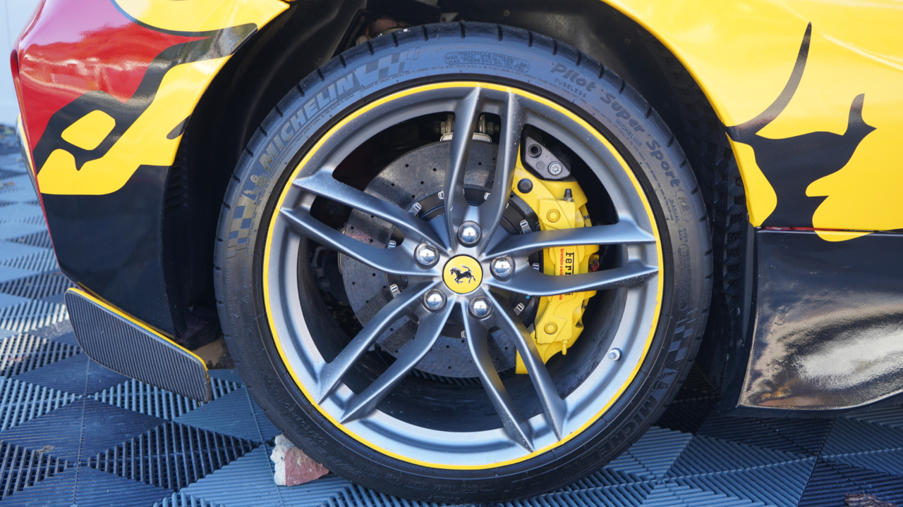 Ferrari 488 GTB 2dr Cpe 2016