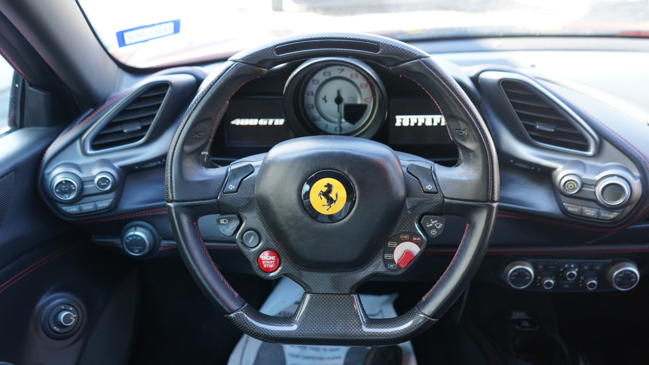 Ferrari 488 GTB 2dr Cpe 2016