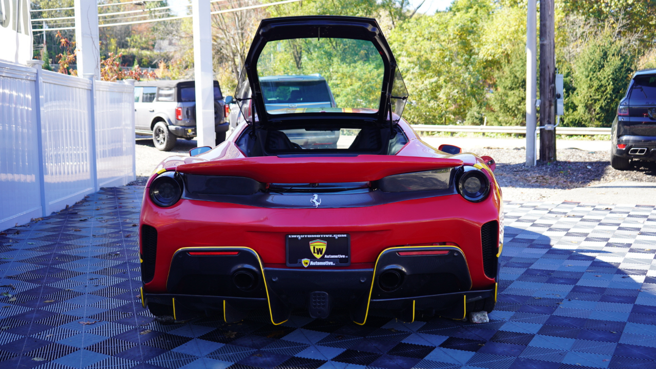 Ferrari 488 GTB 2dr Cpe 2016