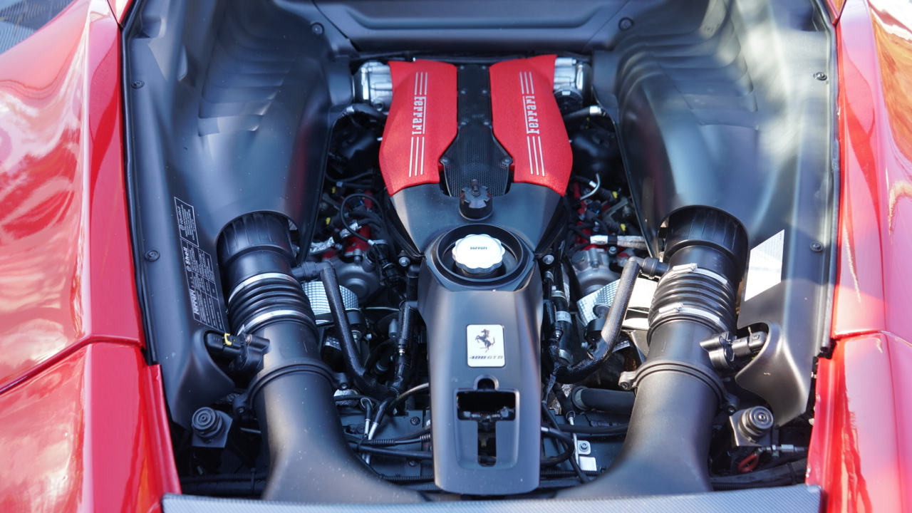 Ferrari 488 GTB 2dr Cpe 2016