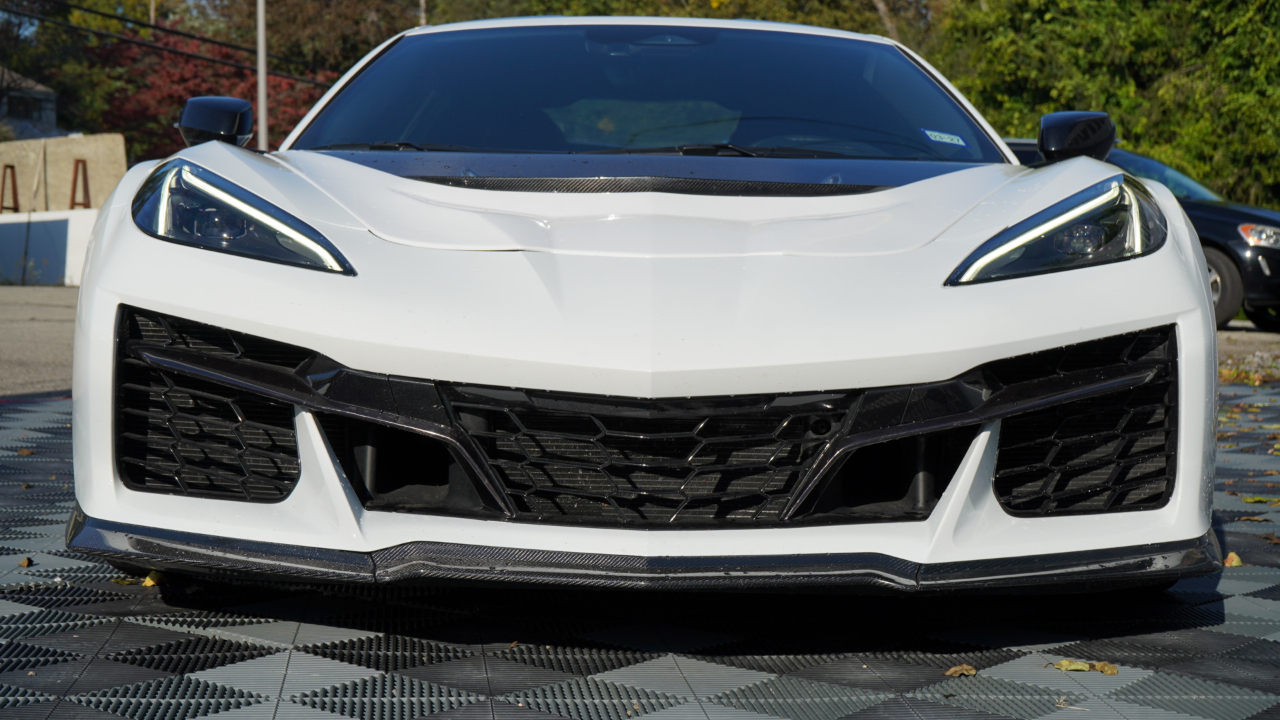 Chevrolet Corvette 2dr Z06 Cpe w/1LZ 2024