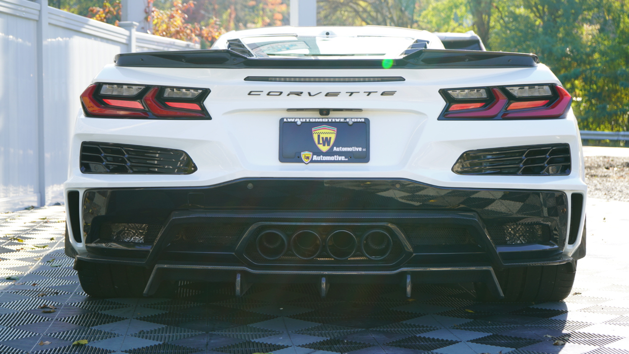 Chevrolet Corvette 2dr Z06 Cpe w/1LZ 2024