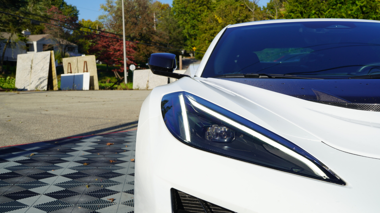 Chevrolet Corvette 2dr Z06 Cpe w/1LZ 2024