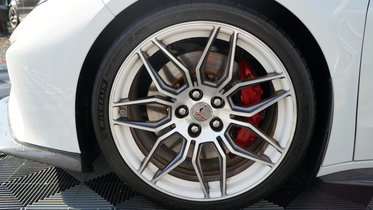Chevrolet Corvette 2dr Z06 Cpe w/1LZ 2024