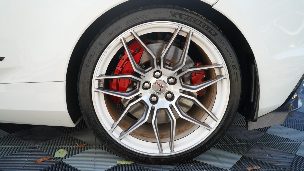 Chevrolet Corvette 2dr Z06 Cpe w/1LZ 2024