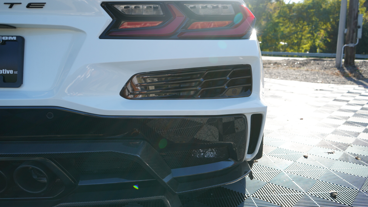 Chevrolet Corvette 2dr Z06 Cpe w/1LZ 2024