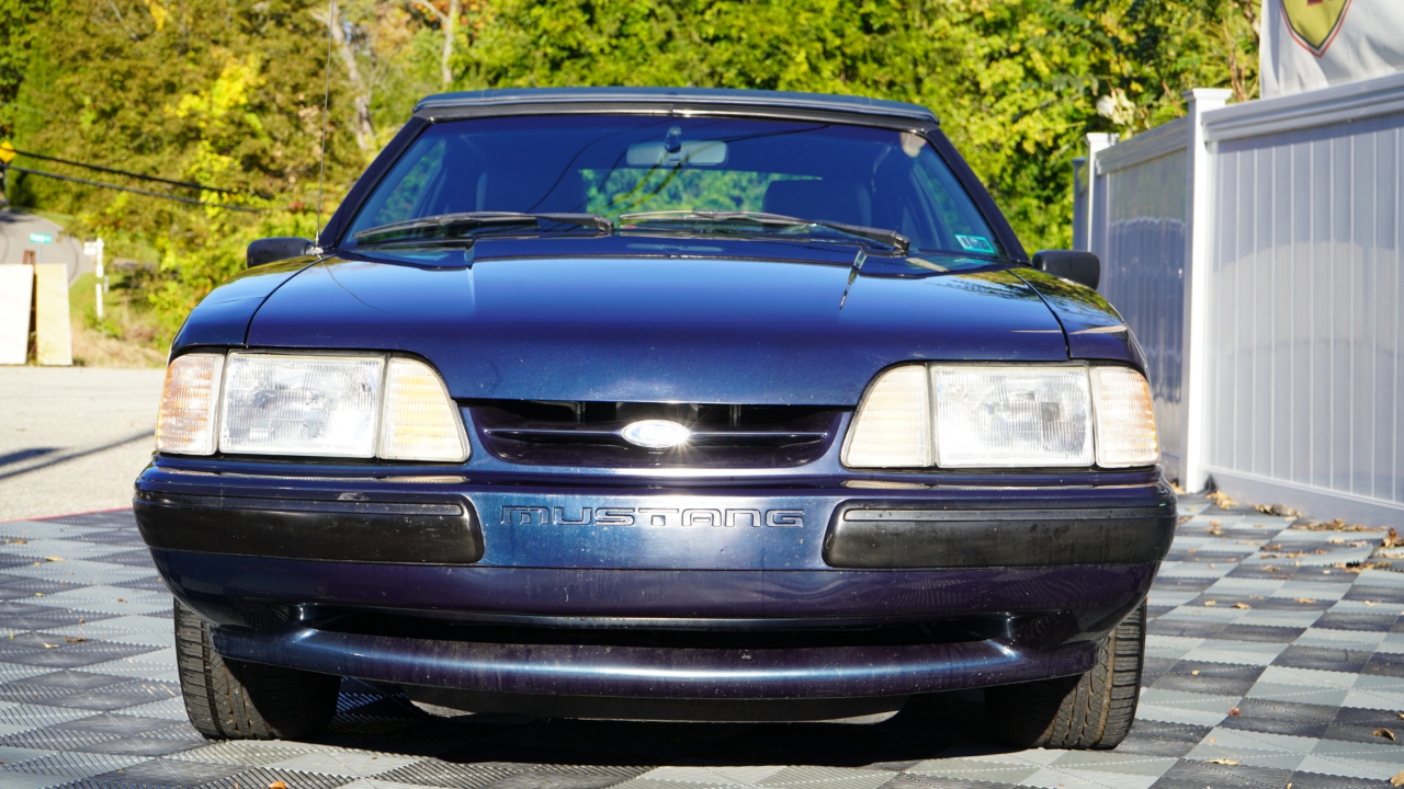 Ford Mustang 2dr Convertible LX Sport 5.0L 1989