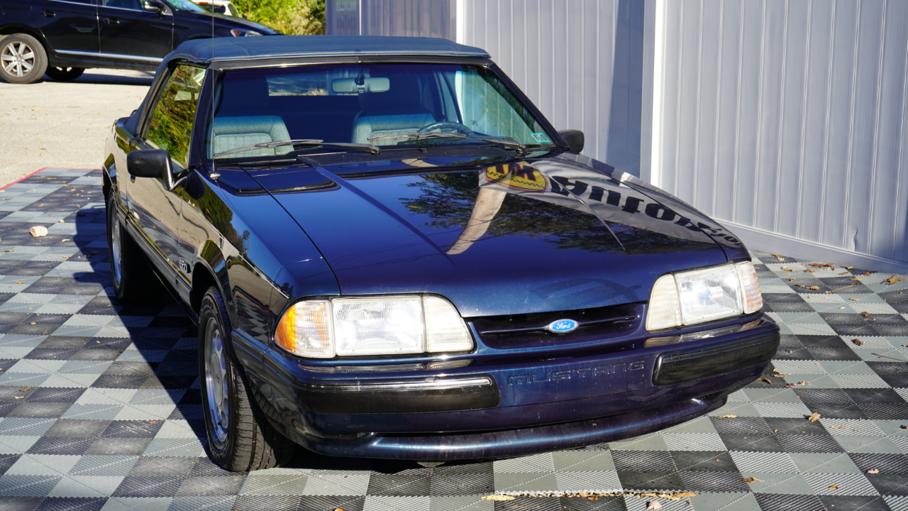 Ford Mustang 2dr Convertible LX Sport 5.0L 1989