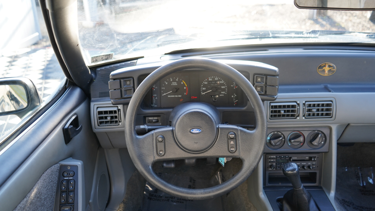 Ford Mustang 2dr Convertible LX Sport 5.0L 1989