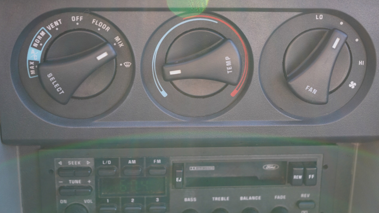 Ford Mustang 2dr Convertible LX Sport 5.0L 1989