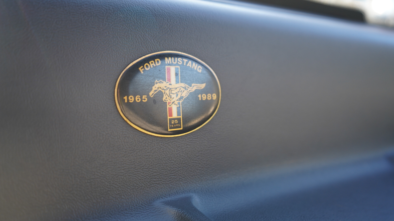 Ford Mustang 2dr Convertible LX Sport 5.0L 1989