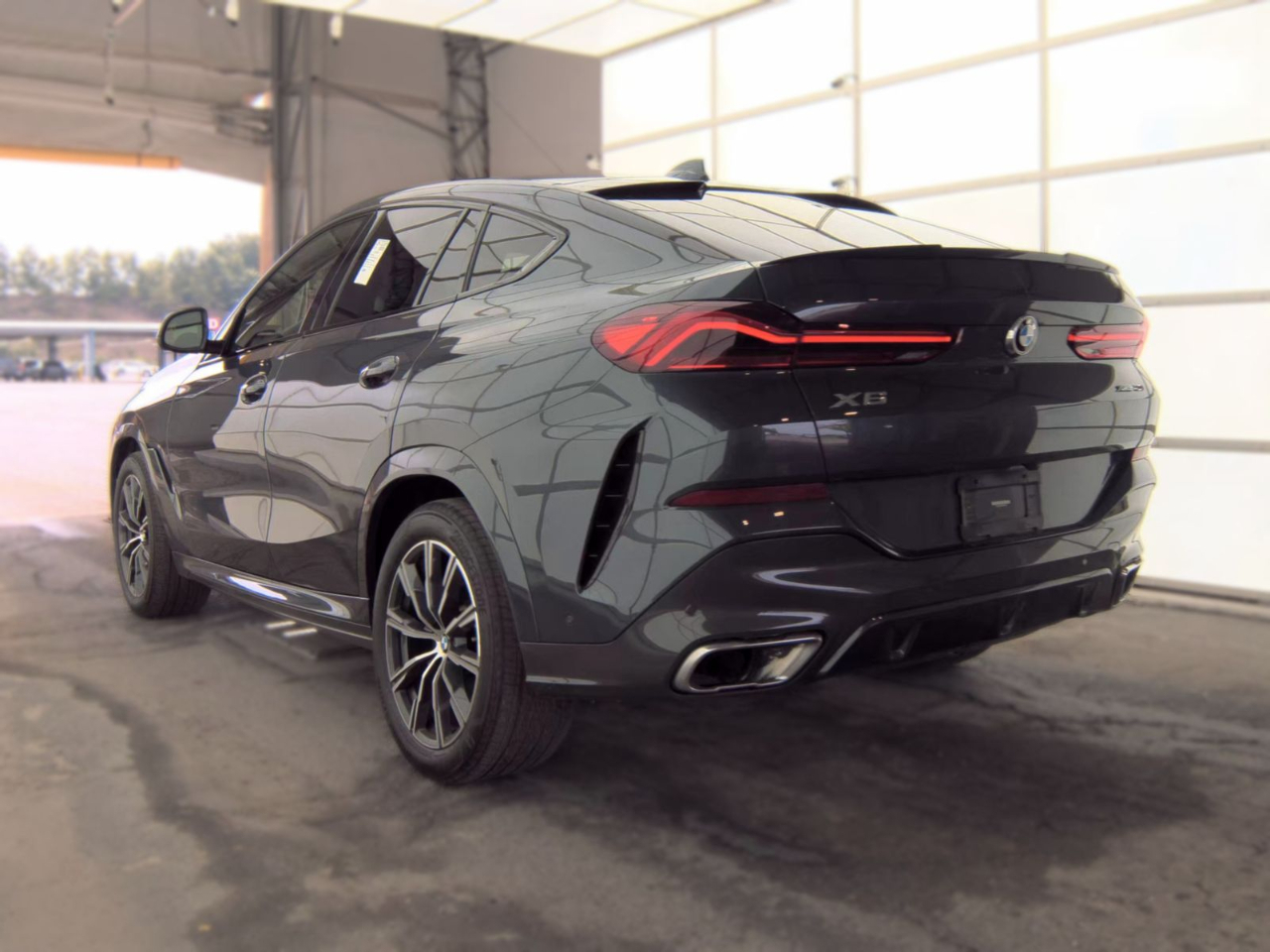 BMW X6 xDrive40i Sports Activity Coupe 2021