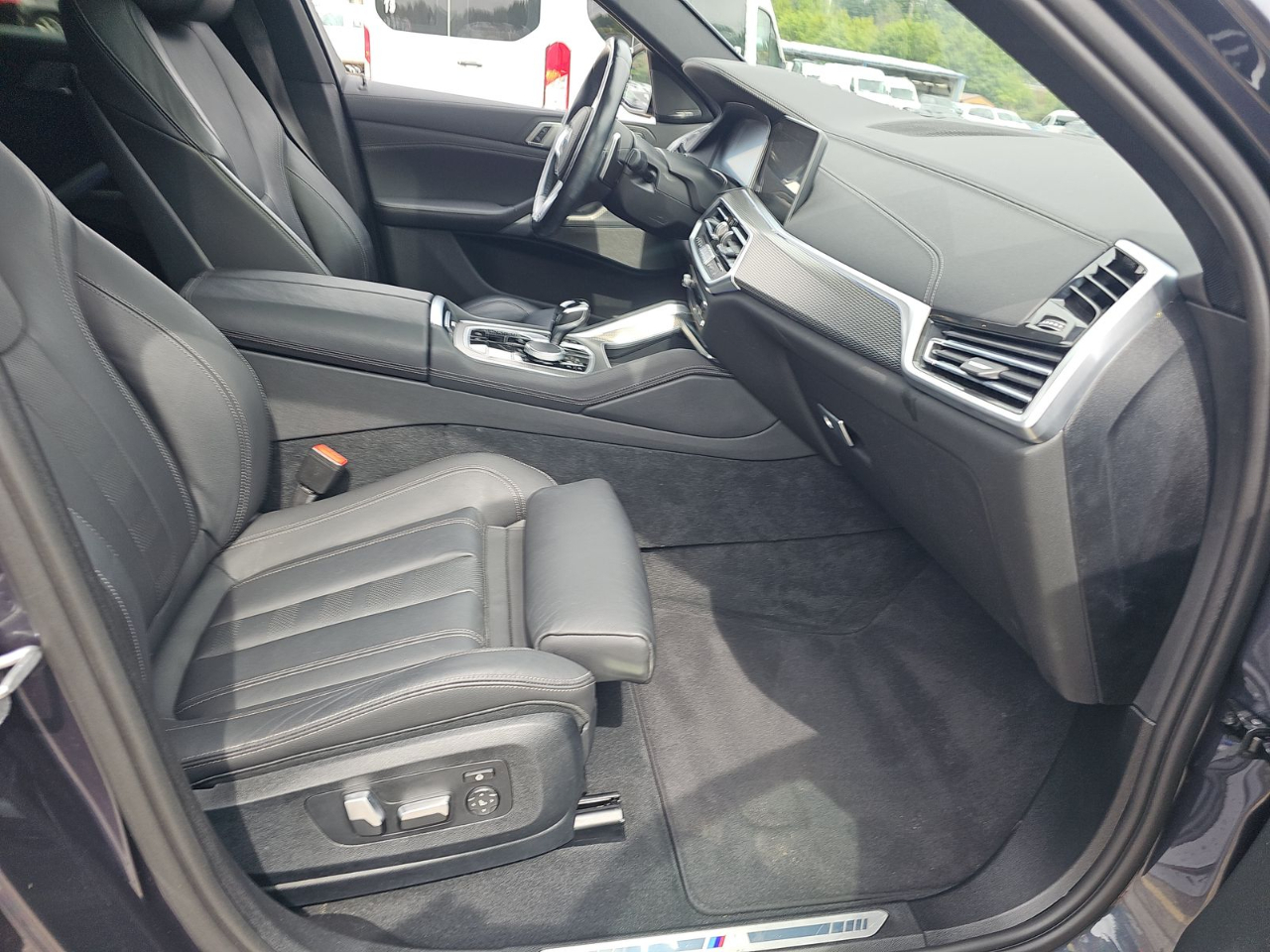 BMW X6 xDrive40i Sports Activity Coupe 2021