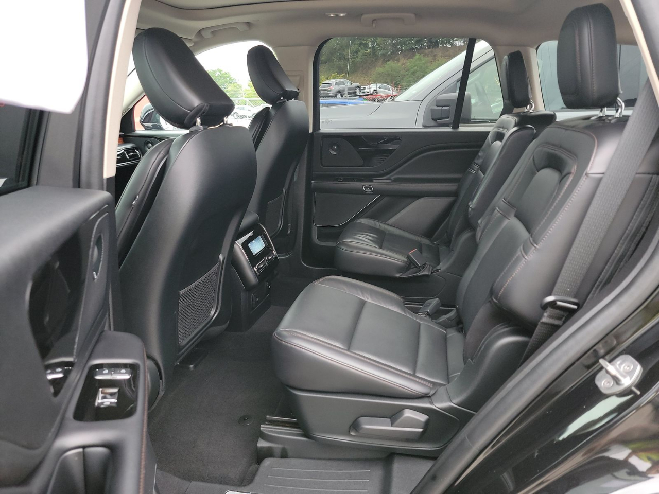 Lincoln Aviator Reserve AWD 2021