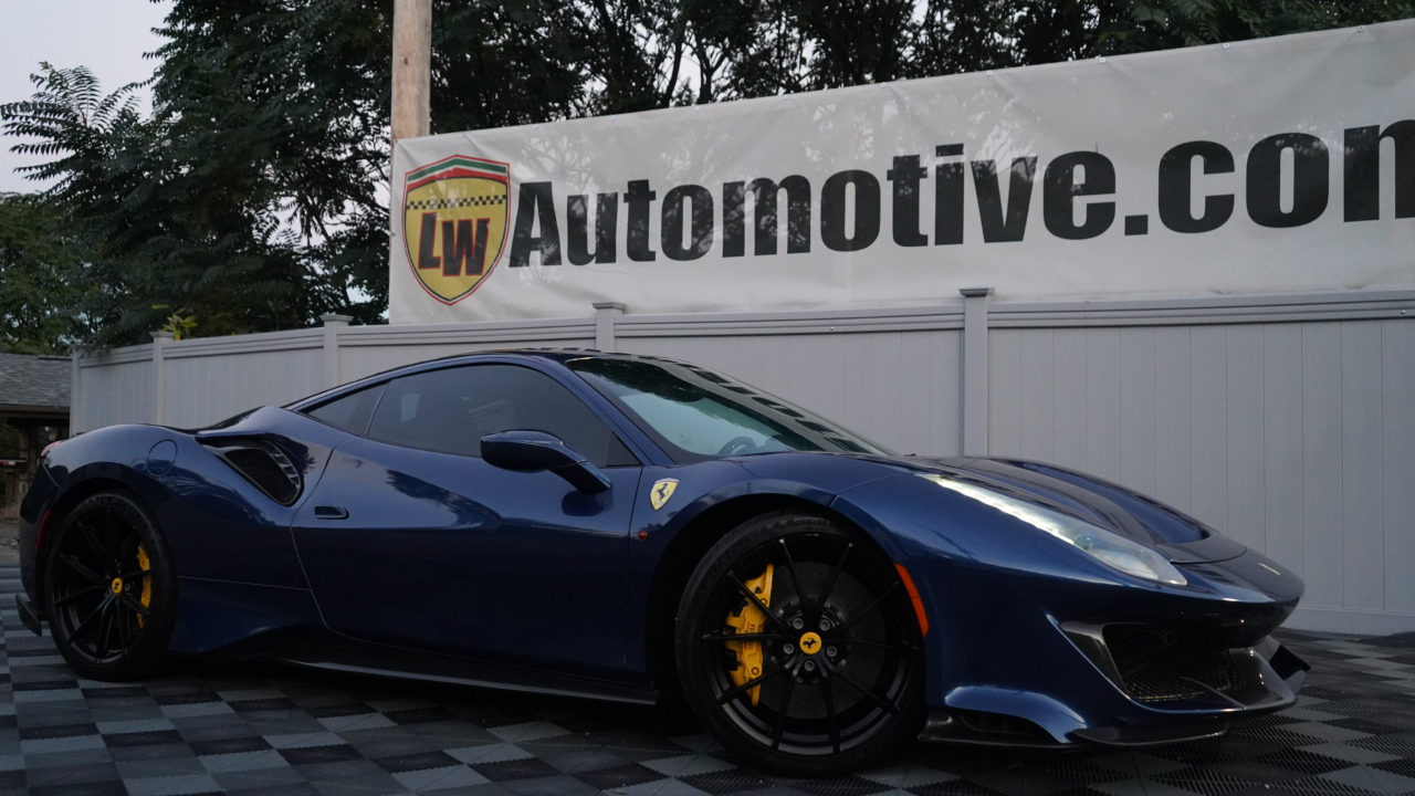 Ferrari 488  2018