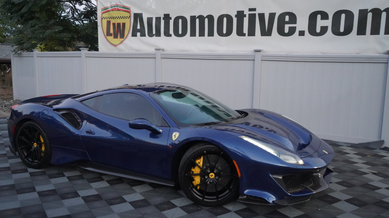 Ferrari 488  2018