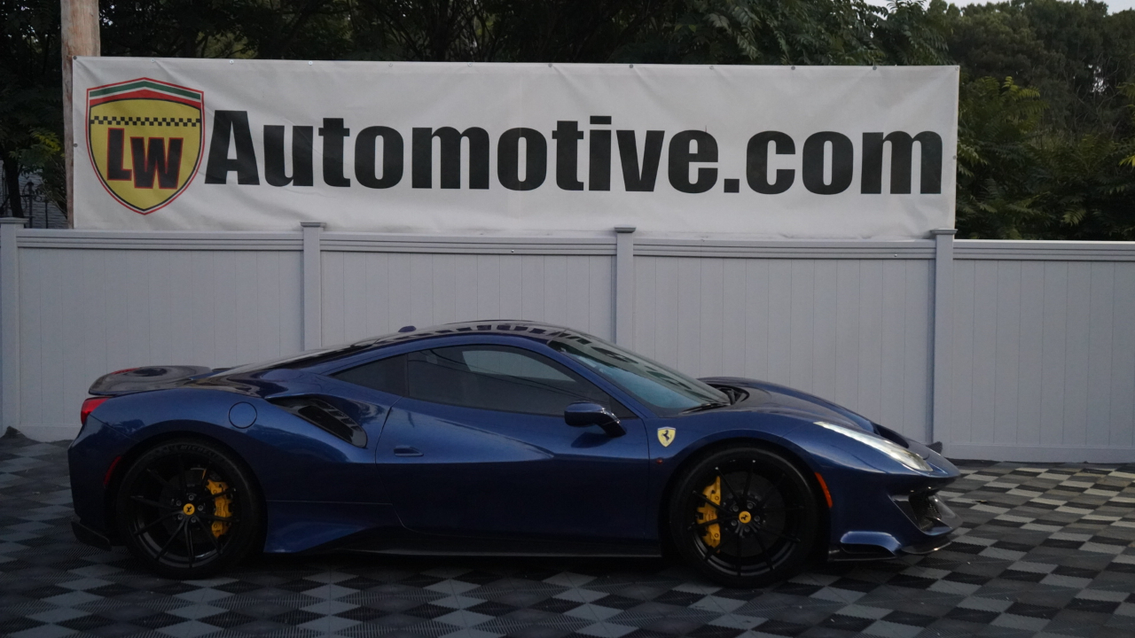 Ferrari 488  2018