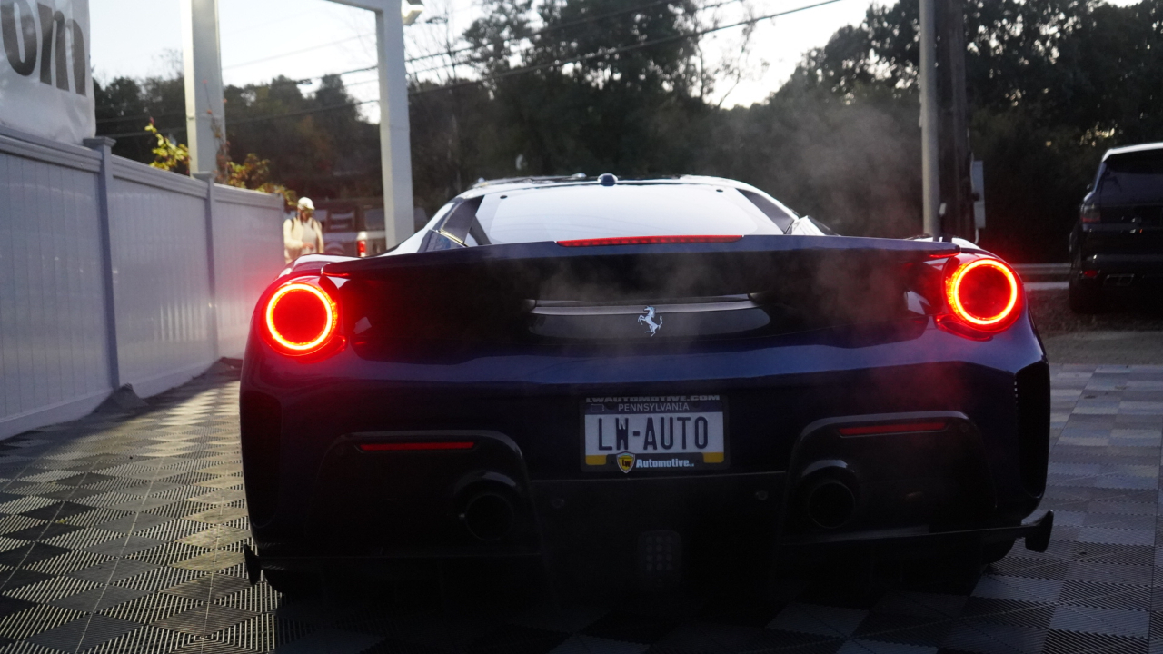 Ferrari 488  2018