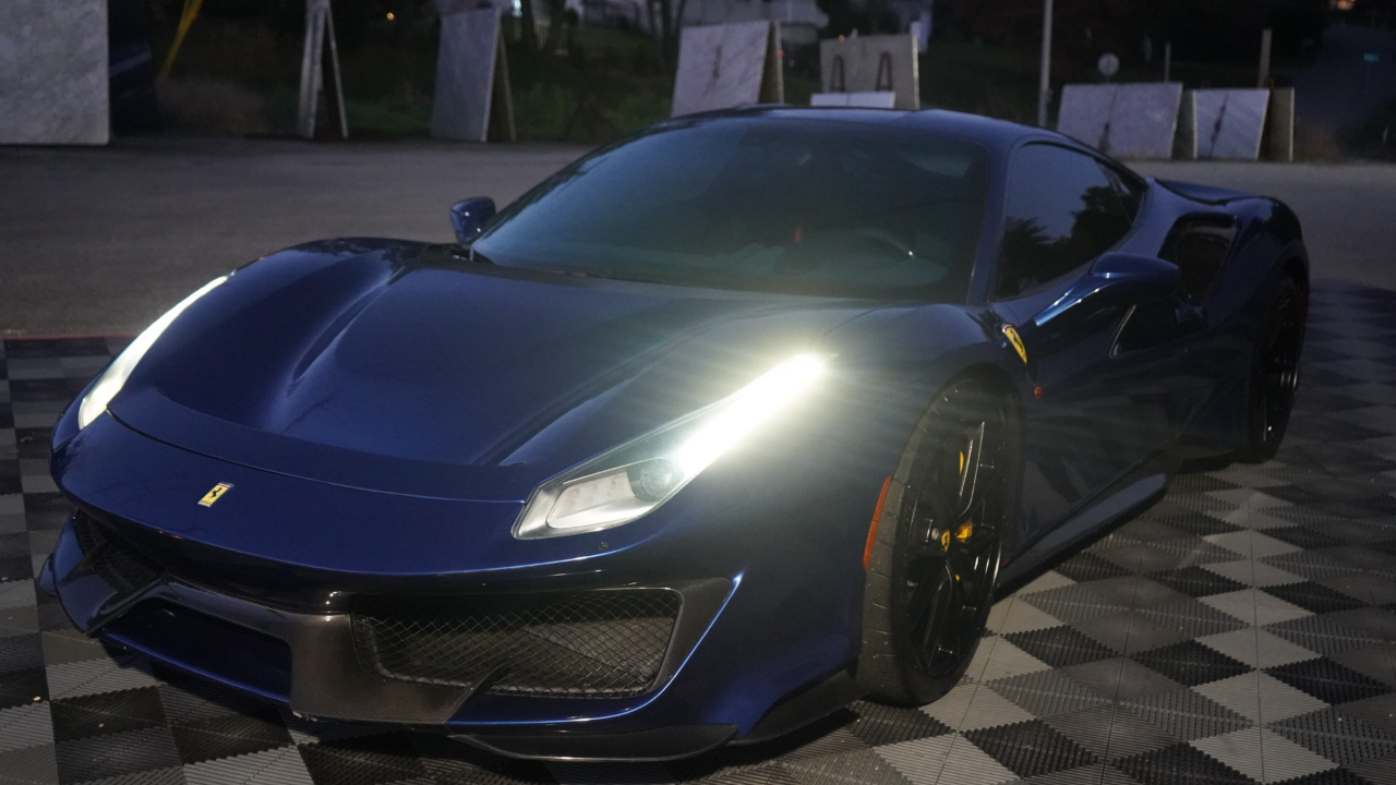 Ferrari 488  2018