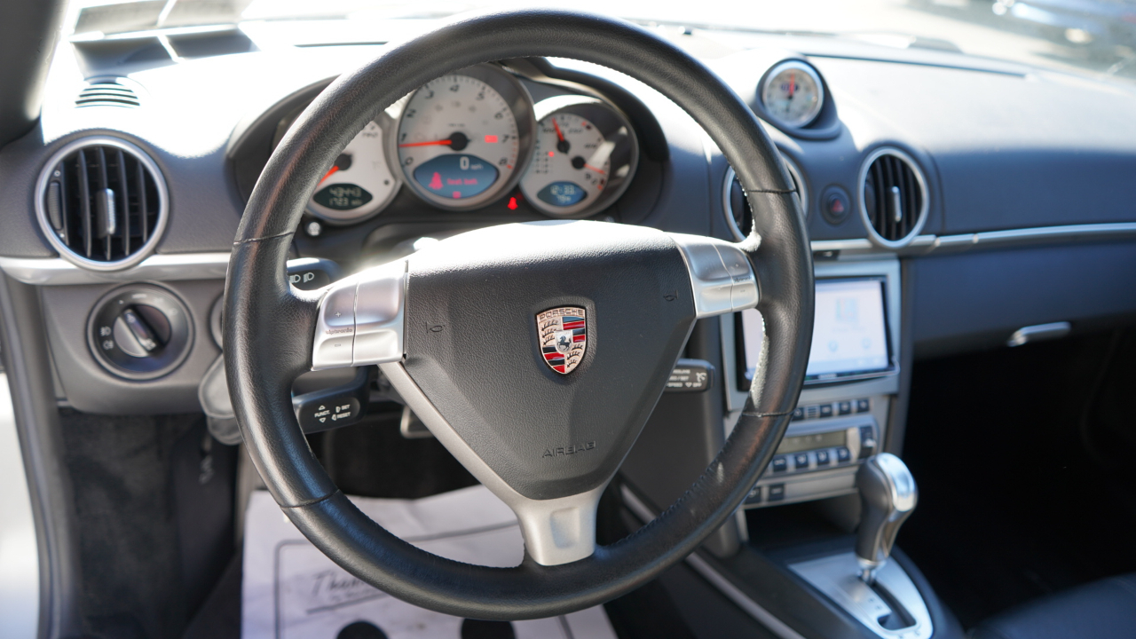 Porsche Cayman 2dr Cpe S 2006