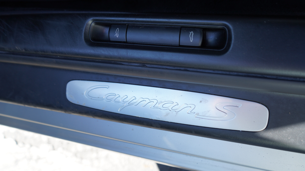 Porsche Cayman 2dr Cpe S 2006