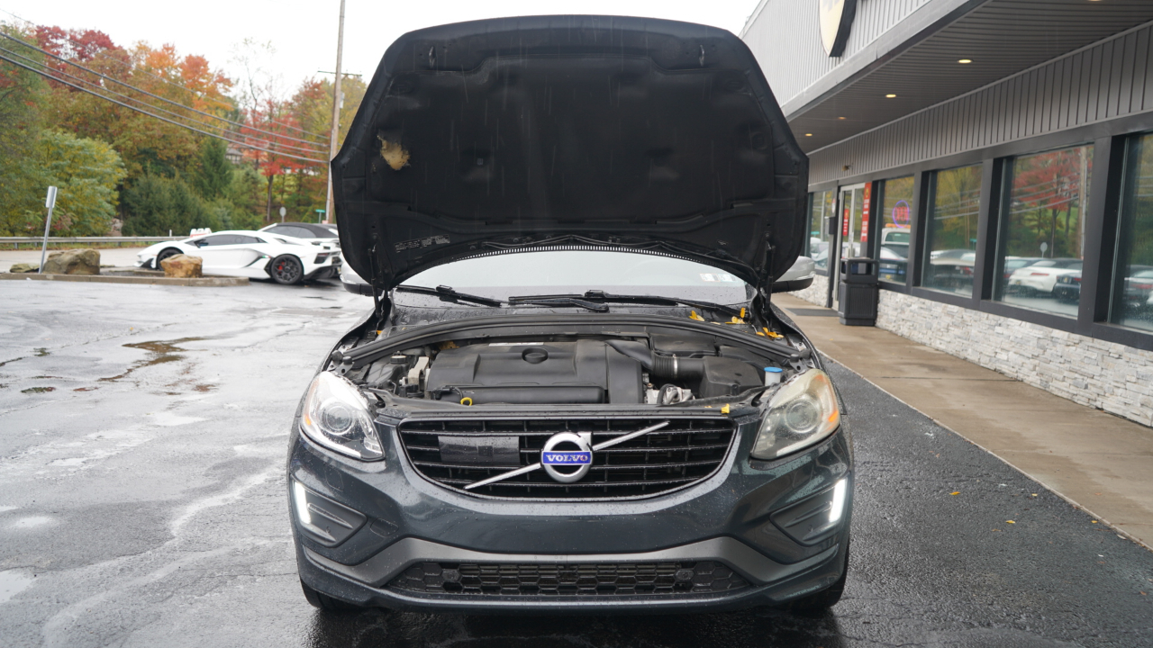 Volvo XC60 AWD 4dr T6 R-Design Platinum *Ltd Avail* 2016