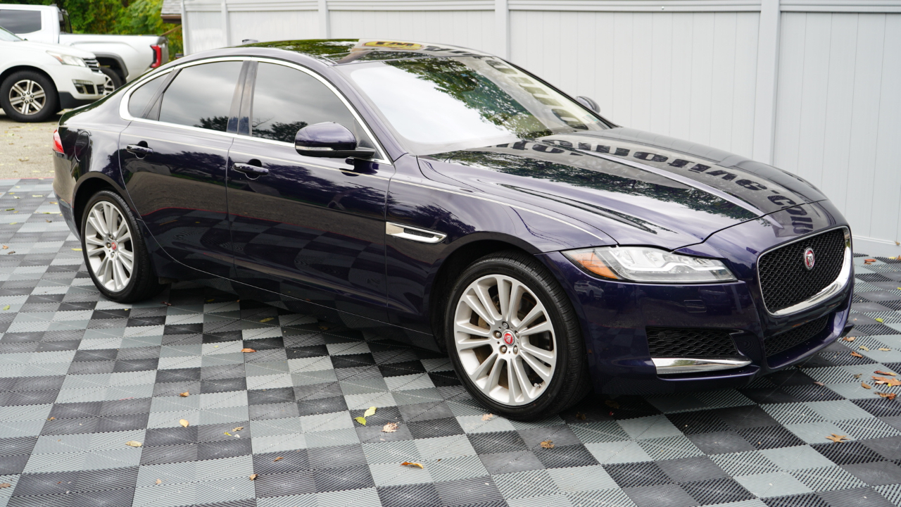 Jaguar XF Sedan 25t Prestige AWD 2020