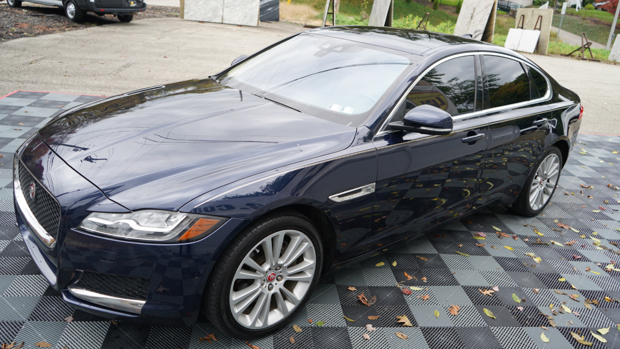 Jaguar XF Sedan 25t Prestige AWD 2020