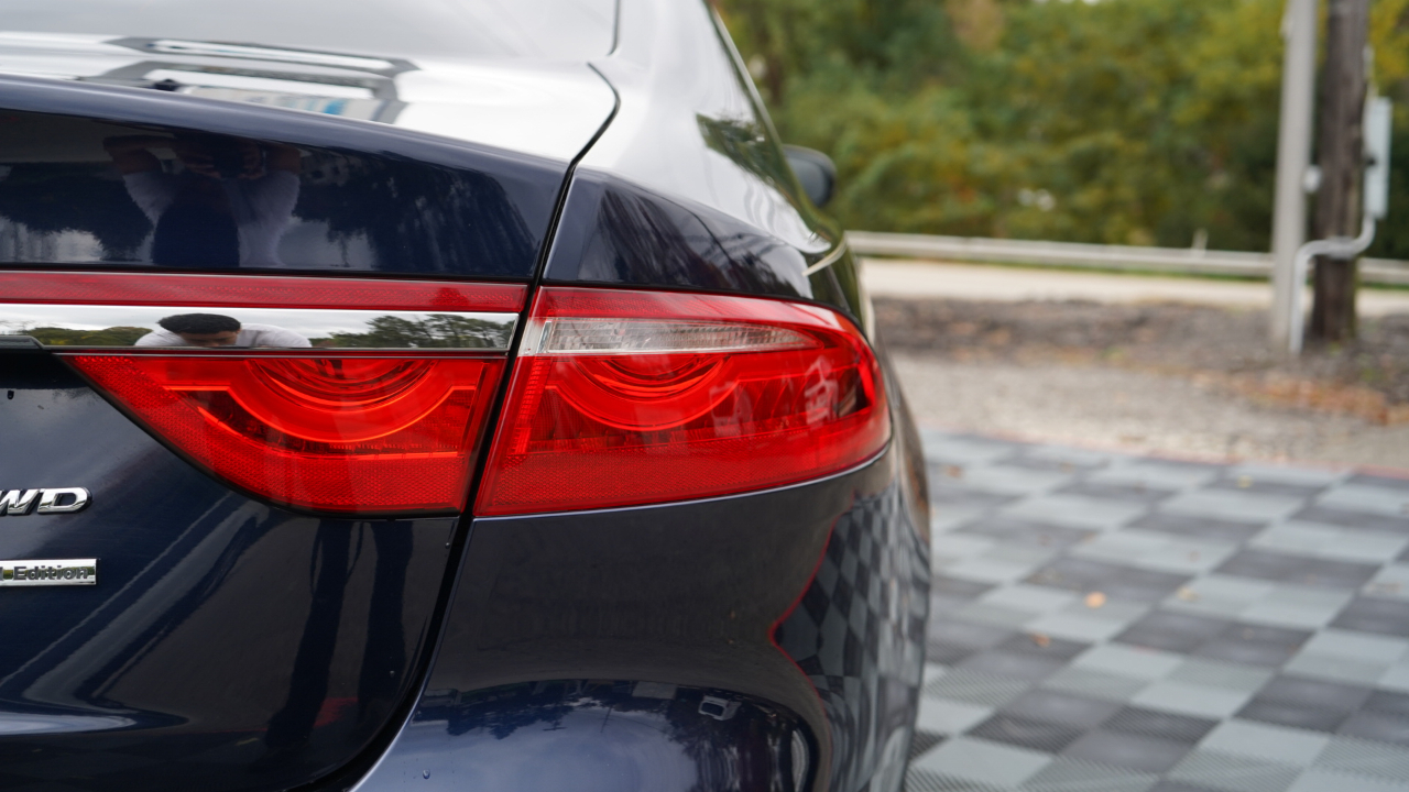 Jaguar XF Sedan 25t Prestige AWD 2020