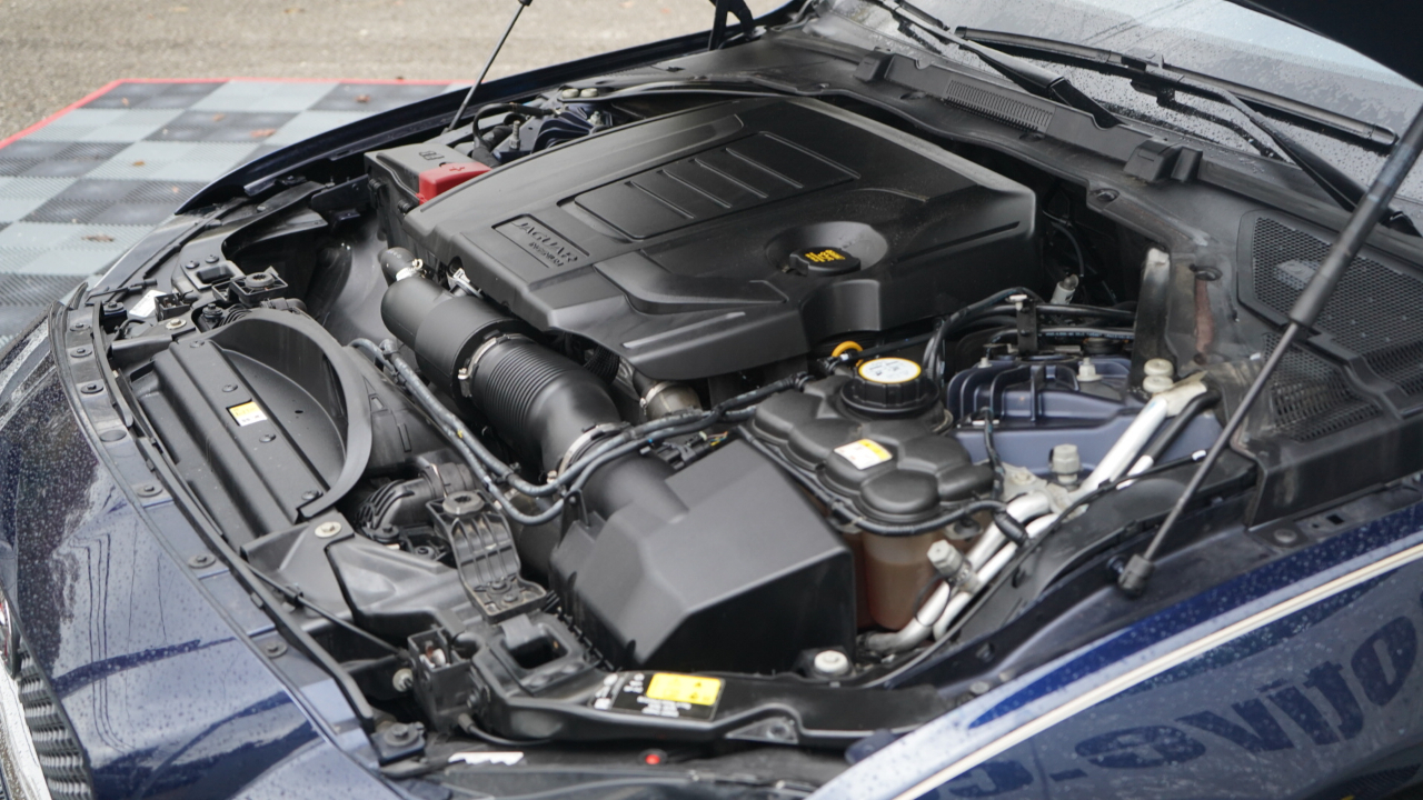 Jaguar XF Sedan 25t Prestige AWD 2020