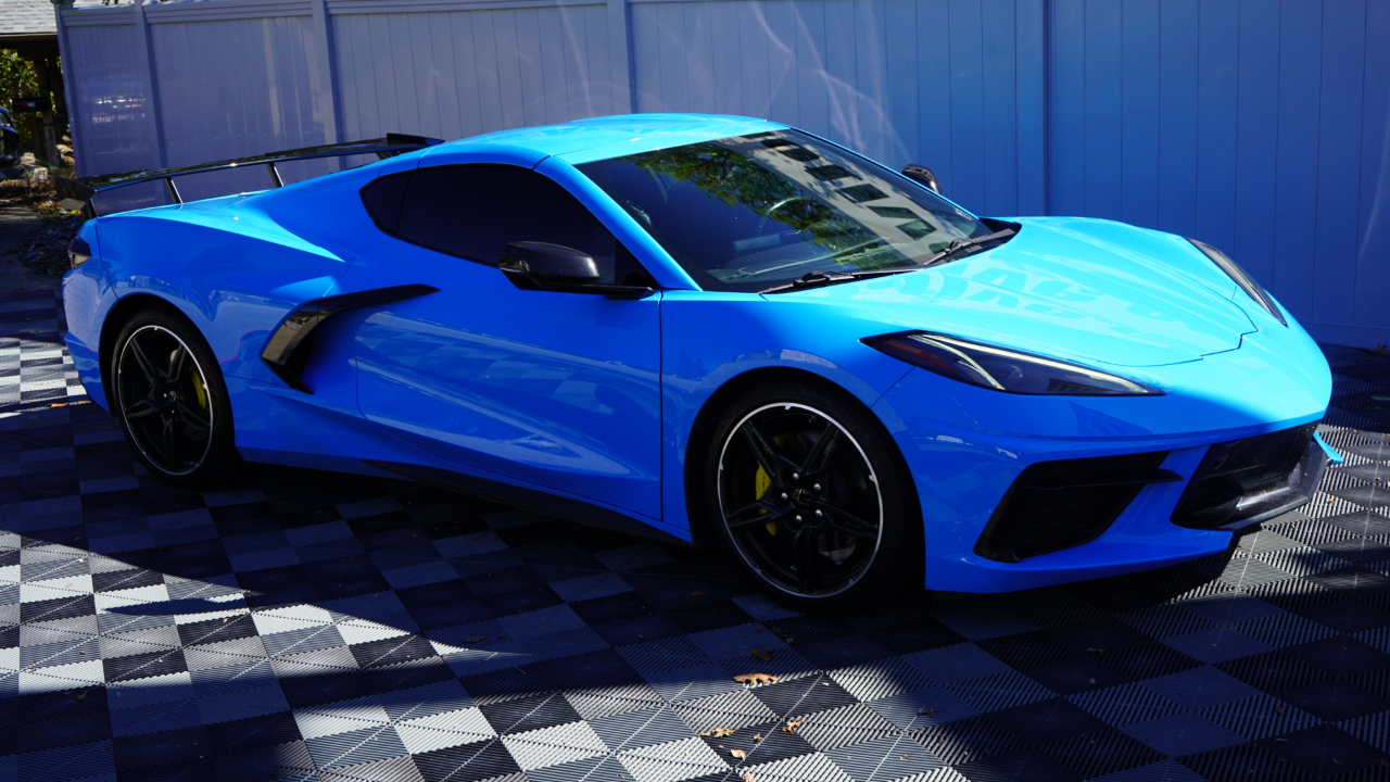 Chevrolet Corvette 2dr Stingray Cpe w/2LT 2021