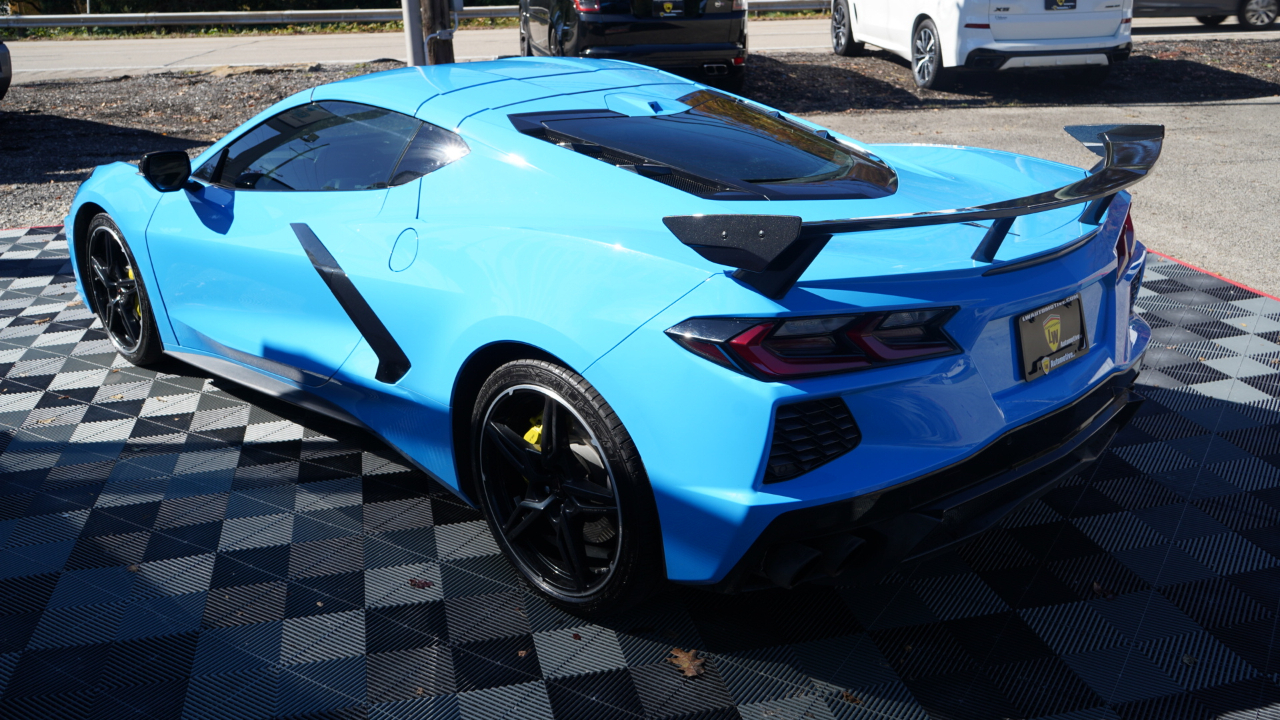 Chevrolet Corvette 2dr Stingray Cpe w/2LT 2021