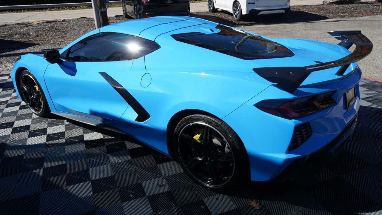 Chevrolet Corvette 2dr Stingray Cpe w/2LT 2021
