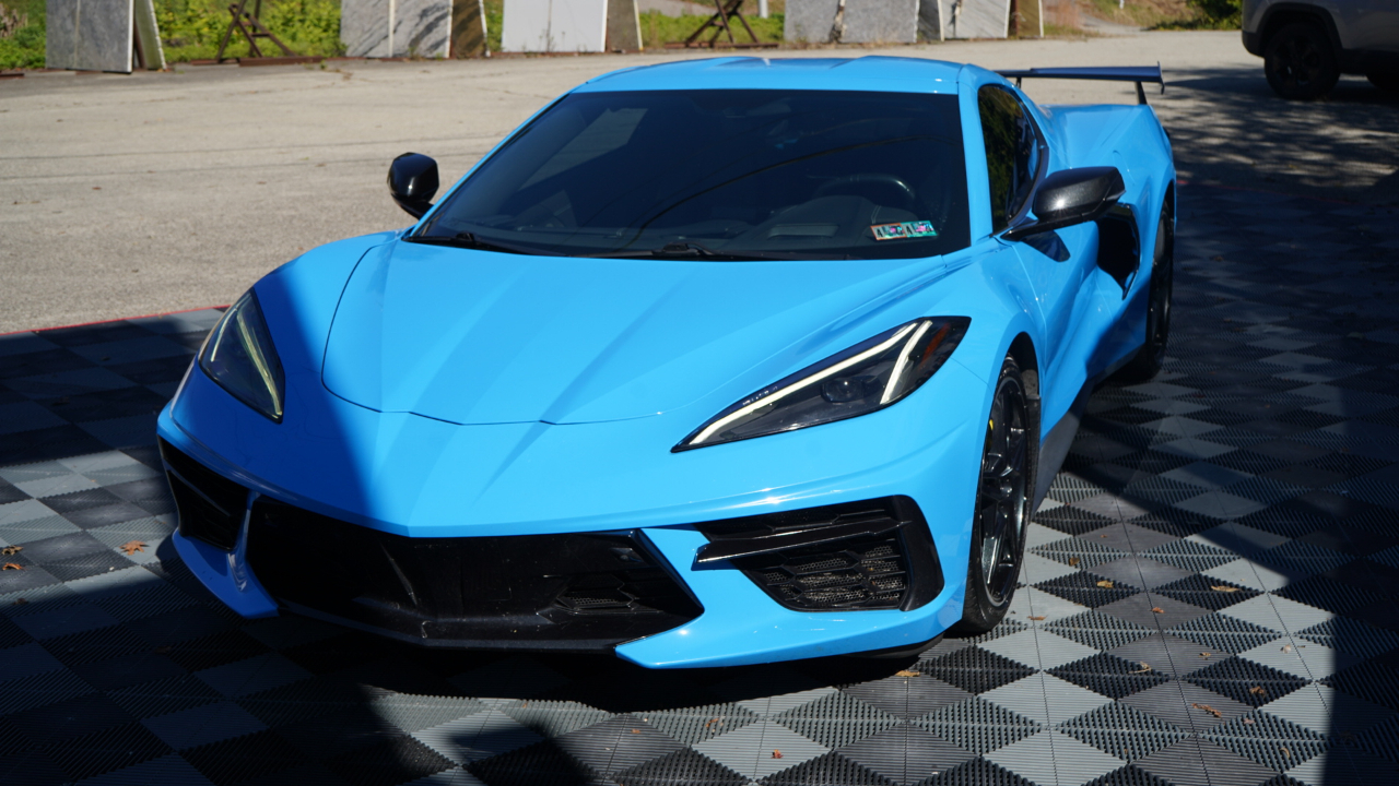 Chevrolet Corvette 2dr Stingray Cpe w/2LT 2021