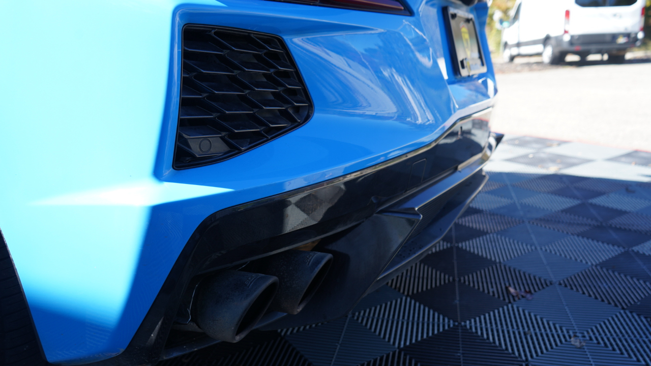 Chevrolet Corvette 2dr Stingray Cpe w/2LT 2021