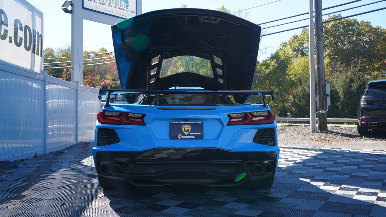 Chevrolet Corvette 2dr Stingray Cpe w/2LT 2021