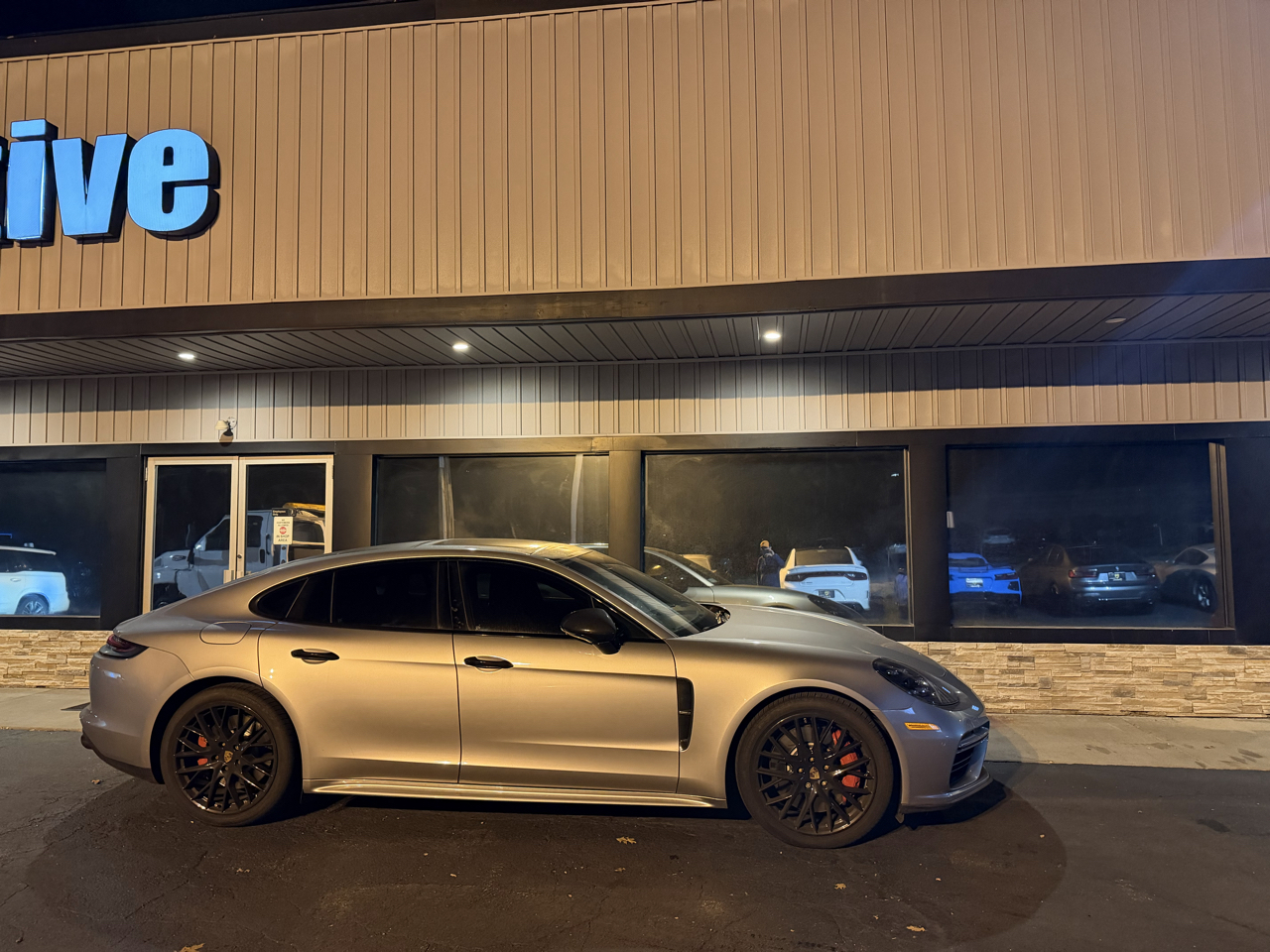 Porsche Panamera Turbo AWD 2018