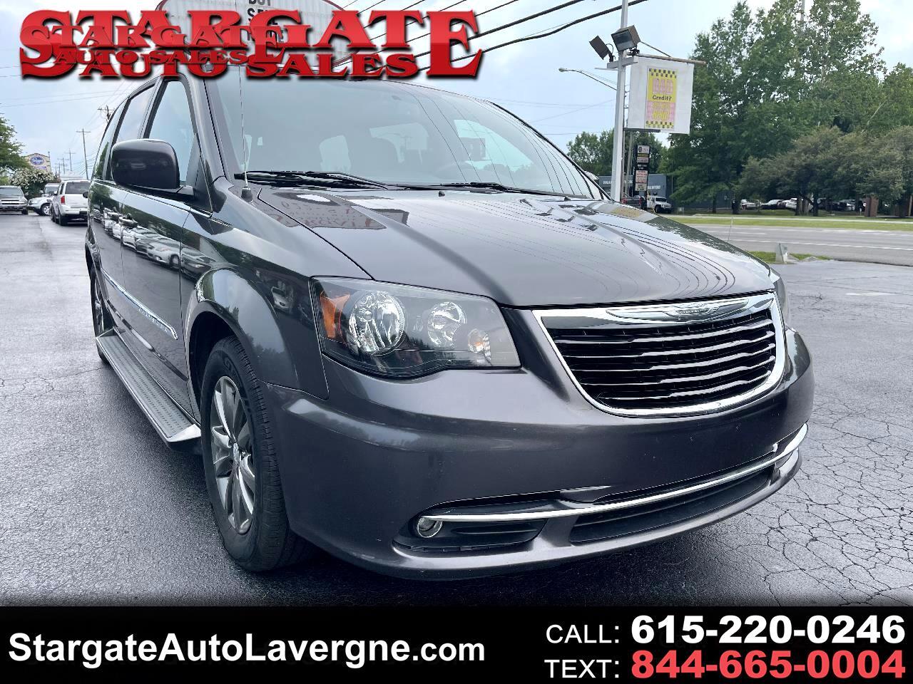 Chrysler Town & Country 4dr Wgn S 2015