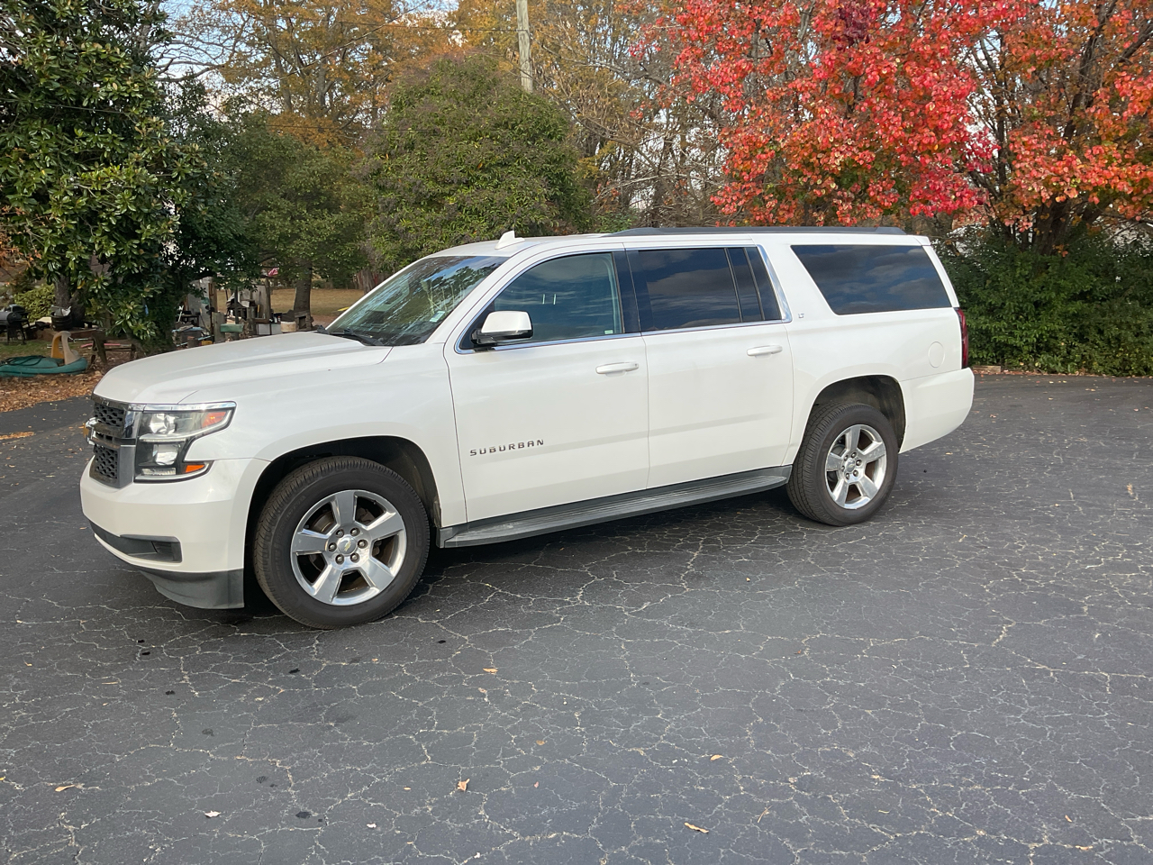 2016 Chevrolet Suburban LT 2WD