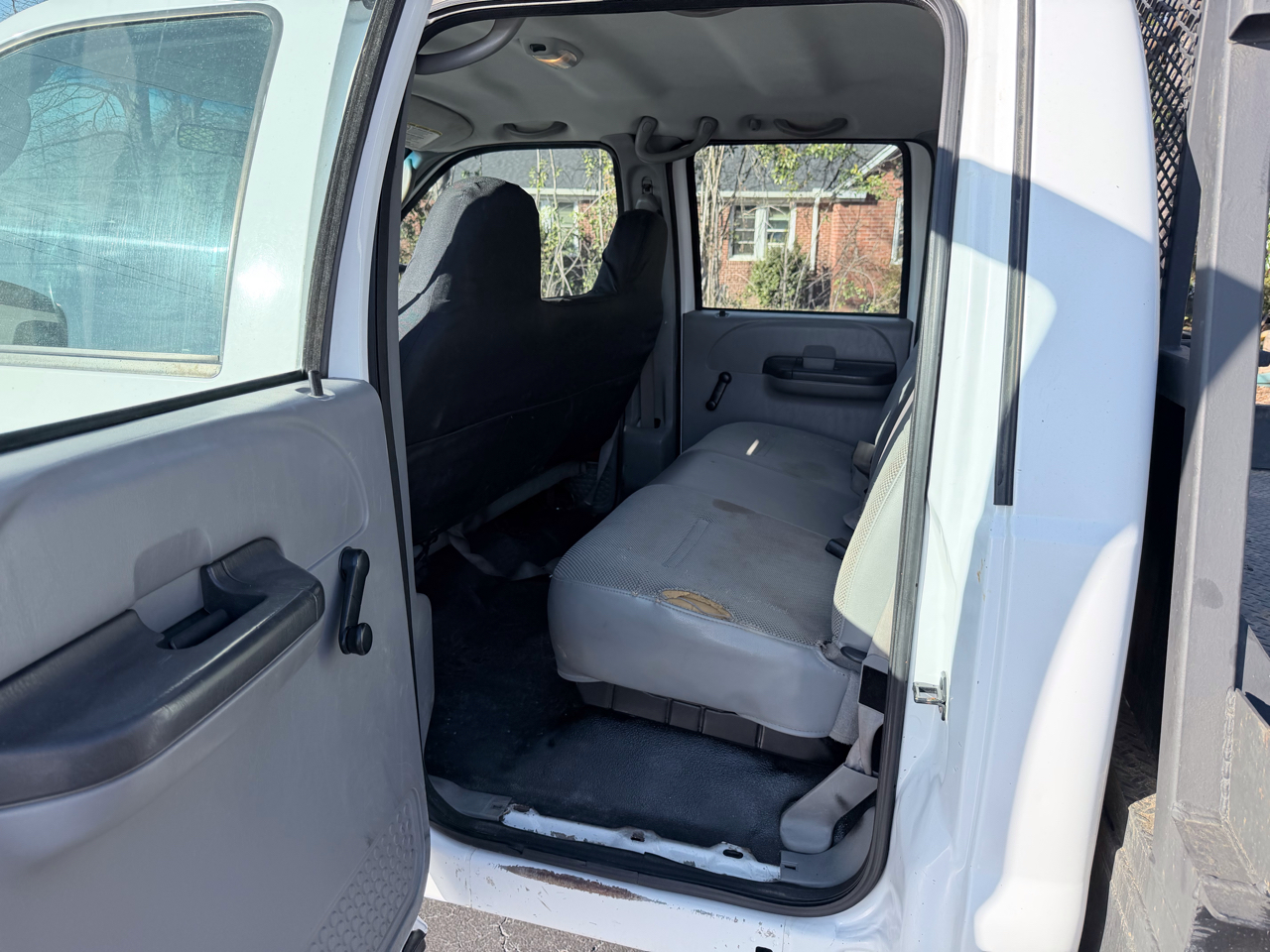 Ford F-450 SD Crew Cab 2WD DRW 2006