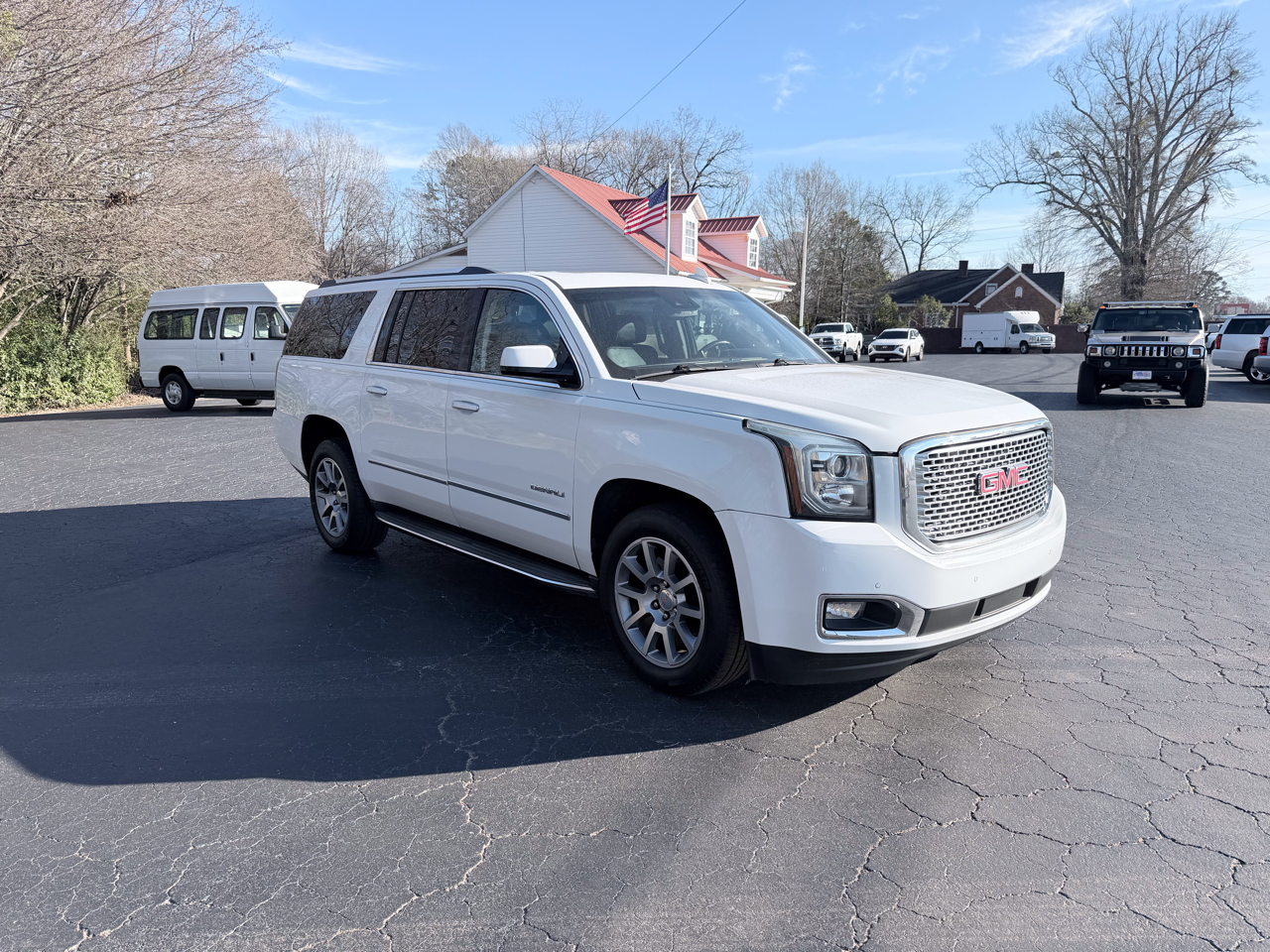 GMC Yukon XL Denali 4WD 2017