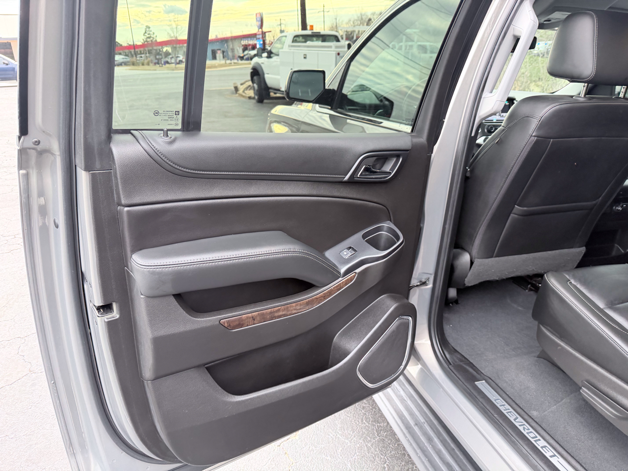 Chevrolet Suburban LT 2WD 2019